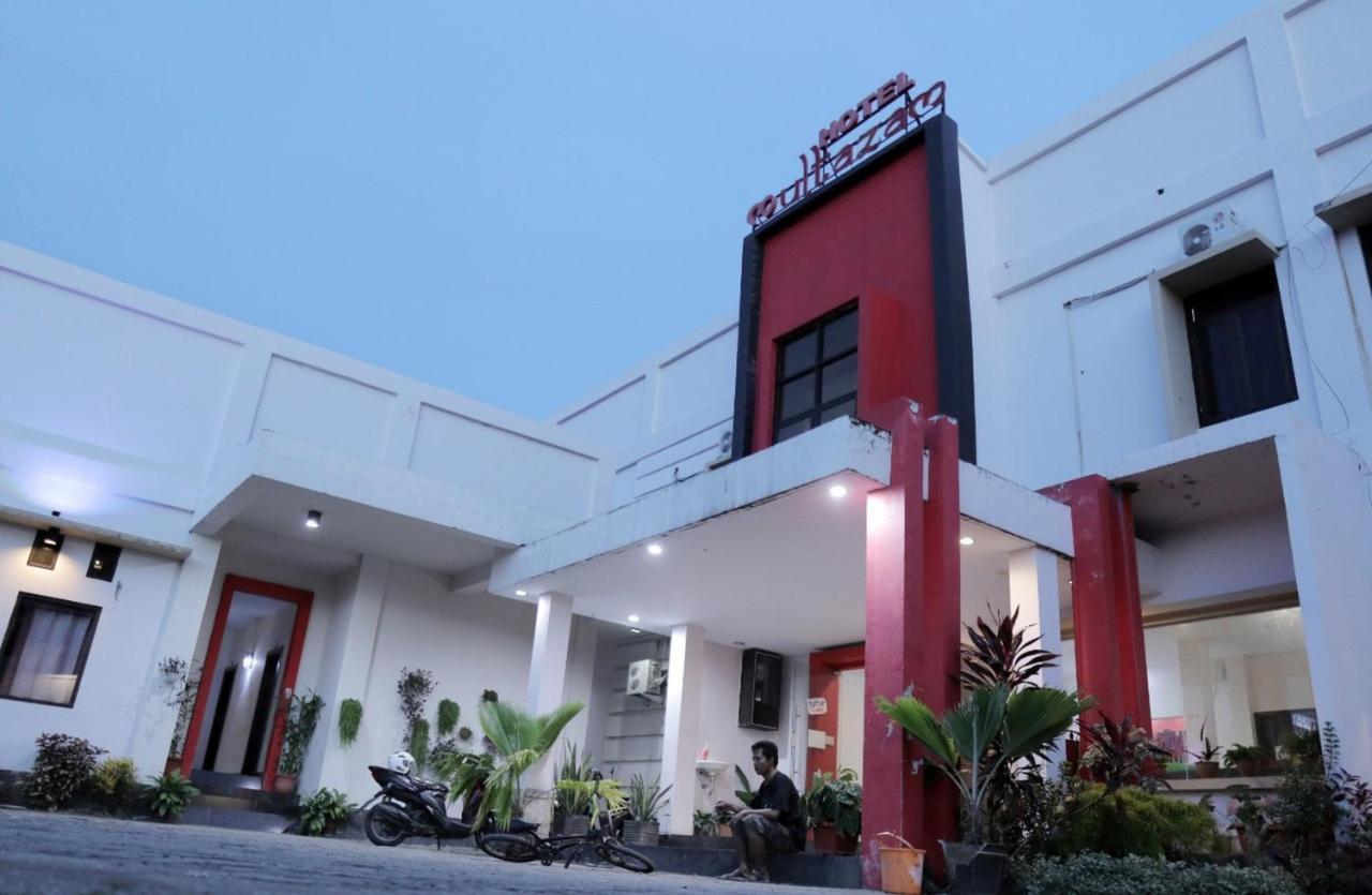 Hotel RedDoorz @ Pasangkayu Mamuju Utara Zewnętrze zdjęcie